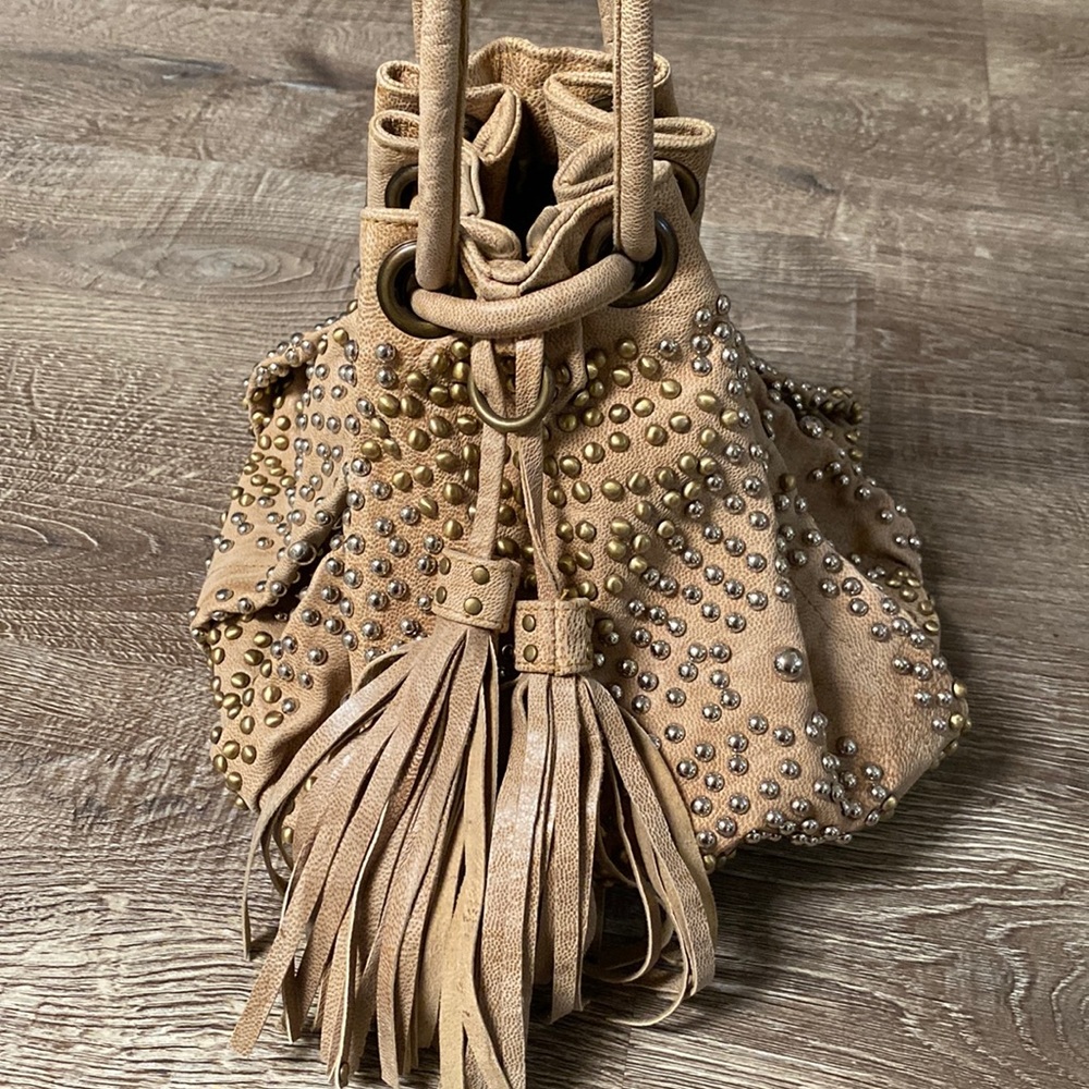 New Cleobella Bucket Bag - Picture 2 of 16
